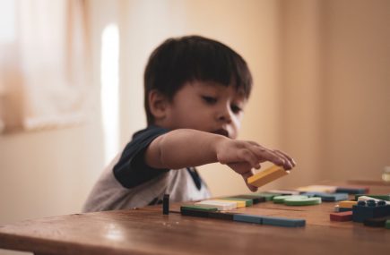 Montessori school-free play-kids playing-child learning