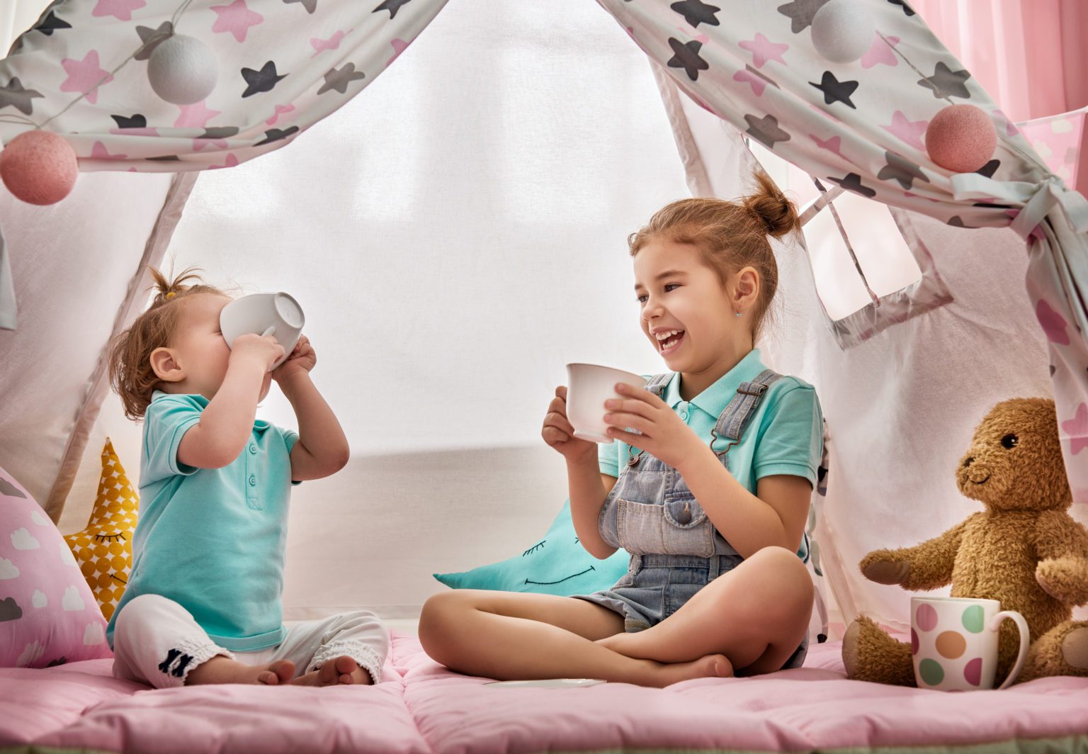 Montessori Kids Universe | Tea Party Project
